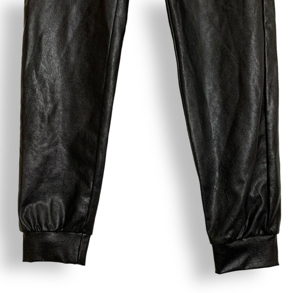 Commando Faux Leather Jogger Pants - Picture 8 of 15